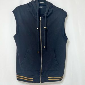 Zara men’s black zip up hoodie Medium m620